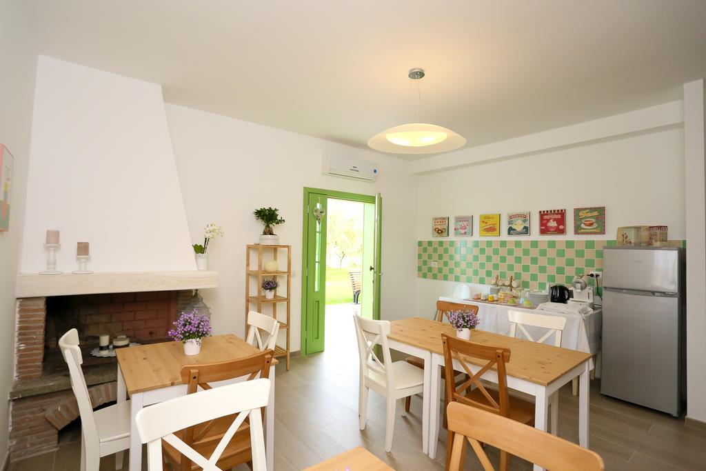 Bed And Breakfast Country Cottage チビタベッキア エクステリア 写真